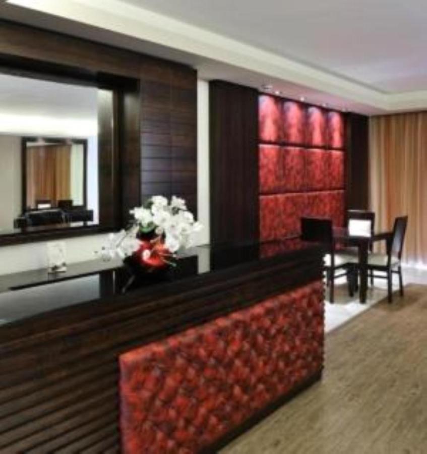 Hollywood Inn Boutique Hotel Jounieh Kültér fotó