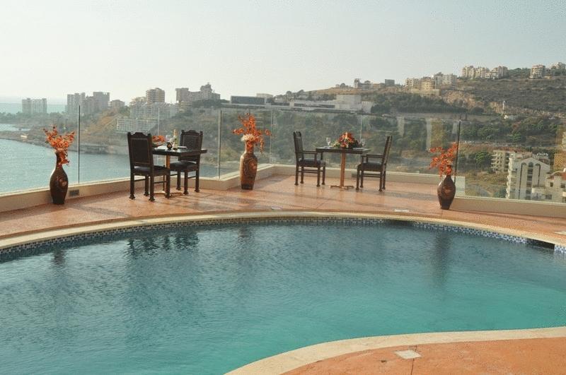 Hollywood Inn Boutique Hotel Jounieh Kültér fotó