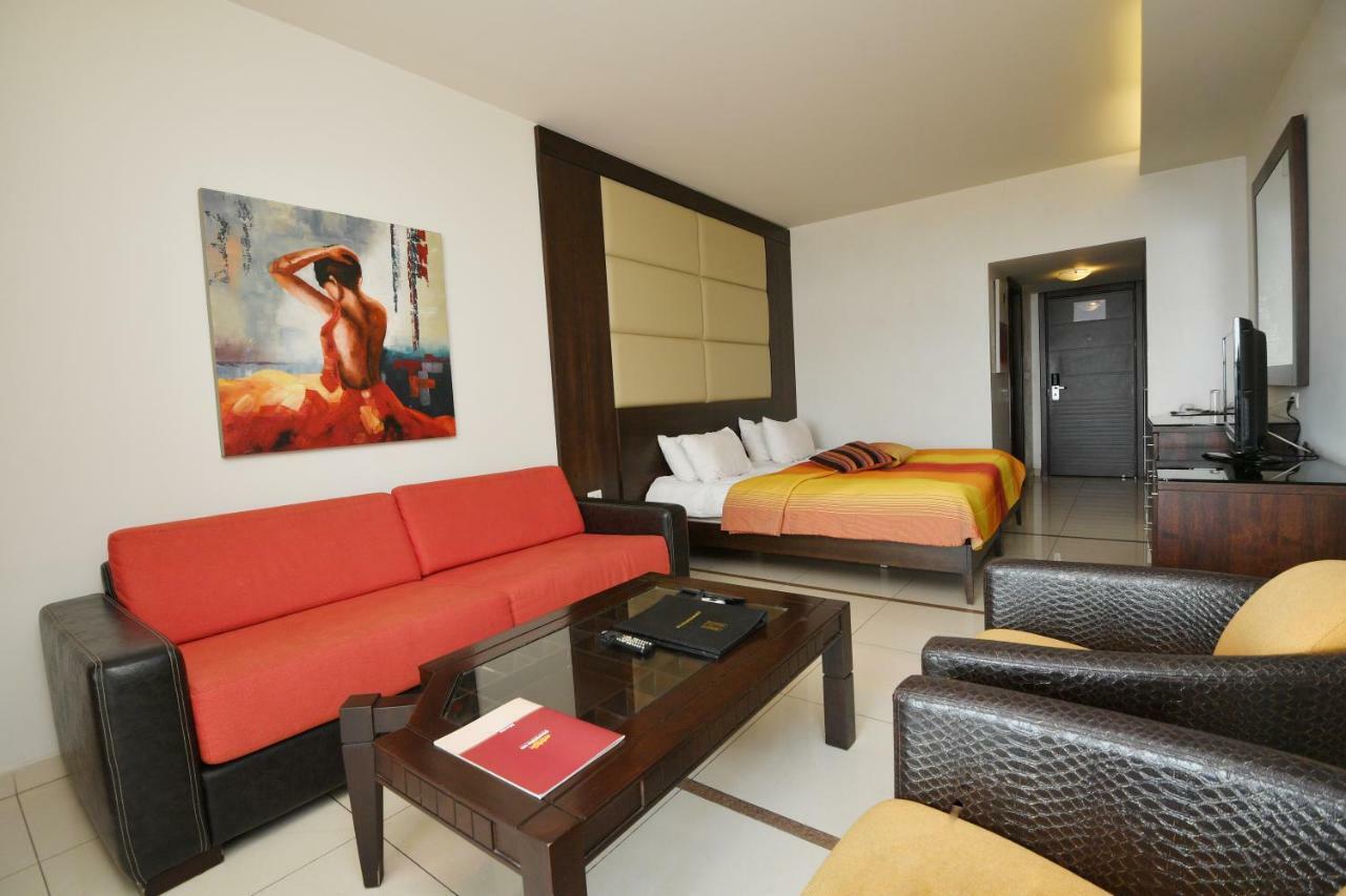Hollywood Inn Boutique Hotel Jounieh Kültér fotó
